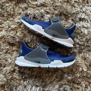 Boys Nike Sock Dart Sneakers